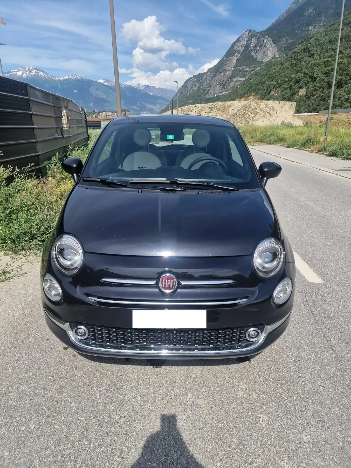 FIAT 500 1.0 Hybrid Dolcevita — Design rétro et motorisation écologique, 27 000 km seulement