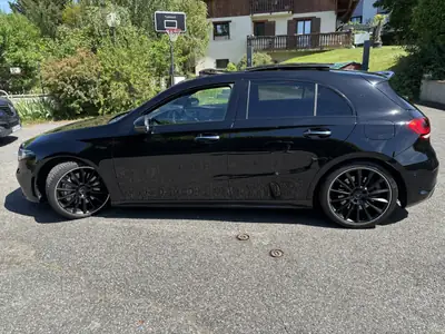 Mercedes-AMG A 35 4MATIC — Berline sportive haute performance, 63 000 km seulement — Detail