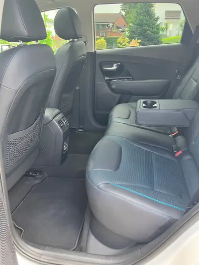 Kia e-Niro Style PLUS Electric — SUV électrique spacieux, 204 ch, parfait état — Miniatur 16