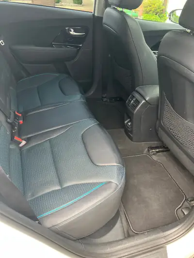 Kia e-Niro Style PLUS Electric — SUV électrique spacieux, 204 ch, parfait état — Miniatur 17