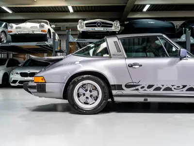 Porsche 911 Carrera 3.2 Targa Jubileé — Édition limitée 1/165, historique Porsche complet — Miniature 13