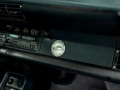 Porsche 911 Carrera 3.2 Targa Jubileé — Édition limitée 1/165, historique Porsche complet — Miniature 28