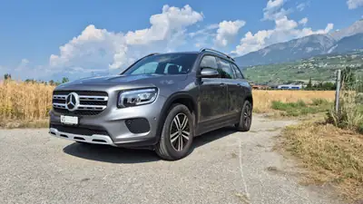 Mercedes-Benz GLB 250 Style 4matic — SUV compact polyvalent, première main avec 22'800 km — vista esterna