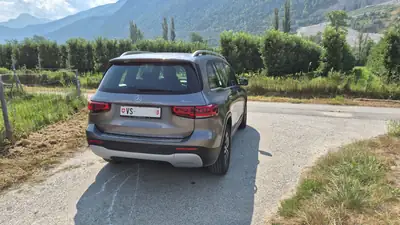 Mercedes-Benz GLB 250 Style 4matic — SUV compact polyvalent, première main avec 22'800 km — cruscotto