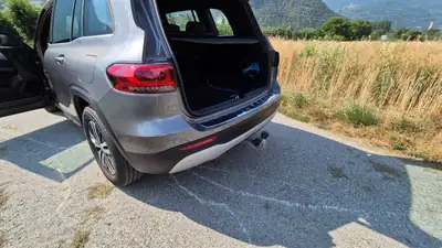 Mercedes-Benz GLB 250 Style 4matic — SUV compact polyvalent, première main avec 22'800 km — Miniatura 15