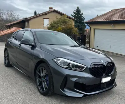 BMW M135i xDrive — Berline sportive 306 ch, transmission intégrale, kilométrage modéré — exterior view