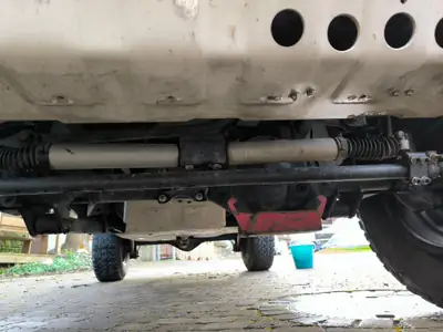 Jeep Wrangler 2.8 CRD Rubicon Unlimited — SUV 7 places robuste, diesel, 4x4 intégral — Miniature 8