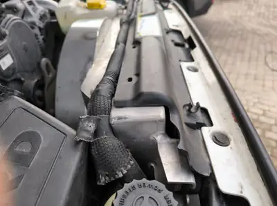 Jeep Wrangler 2.8 CRD Rubicon Unlimited — SUV 7 places robuste, diesel, 4x4 intégral — Miniature 12