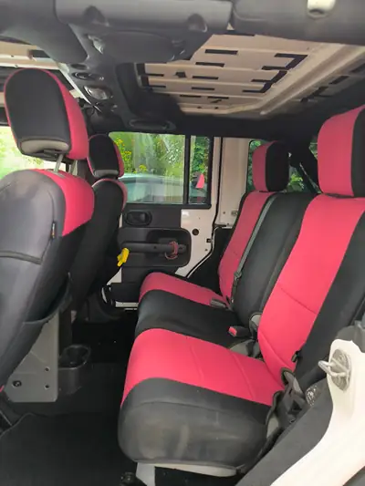 Jeep Wrangler 2.8 CRD Rubicon Unlimited — SUV 7 places robuste, diesel, 4x4 intégral — Miniature 18