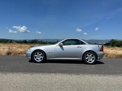 Mercedes-Benz SLK 230 Kompressor — Cabriolet sportif 197 ch, seulement 92'000 km — Innenraum