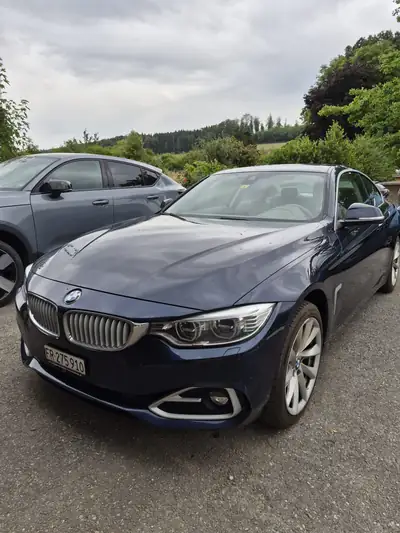 BMW 428i Coupé xDrive Luxury Line — Coupé sportif allemand, transmission intégrale, 114'000 km — vista posteriore