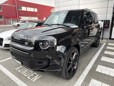 Land Rover Defender 2.0 P400e X-Dynamic HSE — Hybride rechargeable, 404 ch, kilométrage modéré — fianco