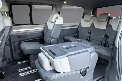 VW T7 Multivan 1.4 eHybrid Life — 7 places, hybride rechargeable, version longue — Miniatur 11