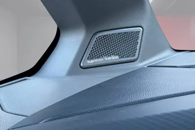 VW T7 Multivan 1.4 eHybrid Life — 7 places, hybride rechargeable, version longue — Miniatur 15