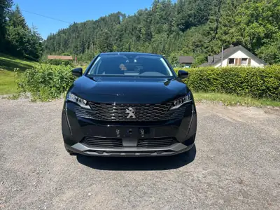 Peugeot 3008 1.2 PureTech Allure Pack — SUV élégant, 36'000 km seulement — rear view