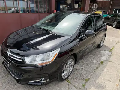 Citroën C4 Picasso 1.6 VTi — Monospace familial spacieux, sans accident — vista esterna