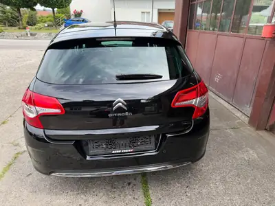 Citroën C4 Picasso 1.6 VTi — Monospace familial spacieux, sans accident — cruscotto