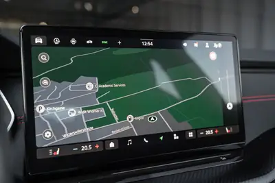 Skoda Octavia Combi RS 2.0 TSI — Break sportif haute performance, quasi neuf — Miniature 18