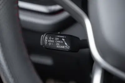 Skoda Octavia Combi RS 2.0 TSI — Break sportif haute performance, quasi neuf — Miniature 20
