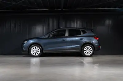 SEAT Arona 1.0 TSI Style DSG — SUV compact dynamique, 13 500 km seulement — arrière