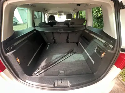 SEAT Alhambra 1.4 TSI — Le monospace familial spacieux aux portes coulissantes pratiques — Armaturenbrett