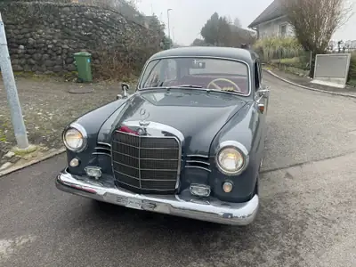 Mercedes-Benz 190 B « Kleiner Ponton » 1961 — Berline de légende, sans accident — Außenansicht