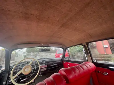 Mercedes-Benz 190 B « Kleiner Ponton » 1961 — Berline de légende, sans accident — Miniatur 12