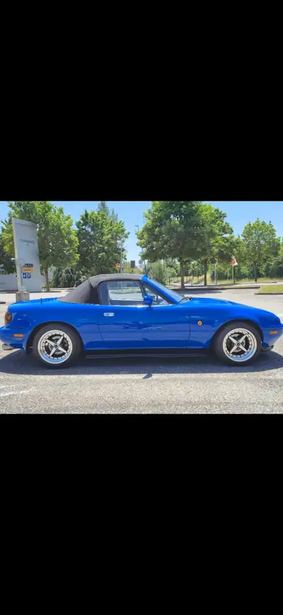Mazda MX-5 NA 1.6i — Le roadster mythique des années 90, exempt d'accident — Thumbnail 8