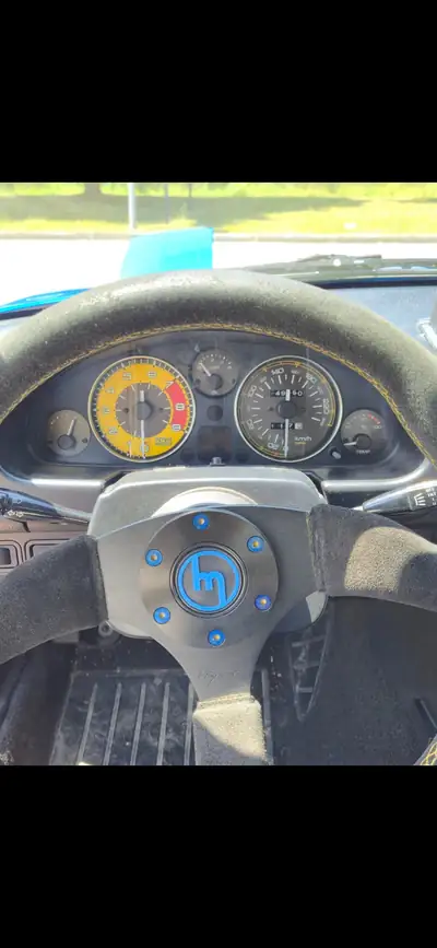 Mazda MX-5 NA 1.6i — Le roadster mythique des années 90, exempt d'accident — Thumbnail 16