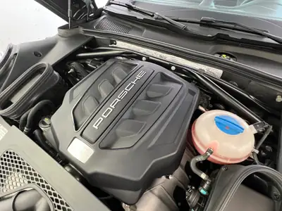 Porsche Macan 3.0 V6 S — SUV sportif premium, 340 ch et faible kilométrage — arrière