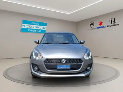 Suzuki Swift 1.2 Hybrid 4x4 — Citadine polyvalente et économe à faible kilométrage — arrière