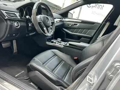 Mercedes-Benz E 63 AMG — Berline de prestige 585 ch, 4x4 intégral — Armaturenbrett