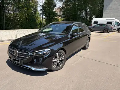 Mercedes-Benz E 200 Avantgarde 4matic — Break hybride mild, 71 000 km, design premium — dettaglio