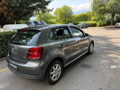 VW Polo 1.2 TSI Highline DSG — Citadine dynamique, boîte auto, 83 000 km — Innenraum