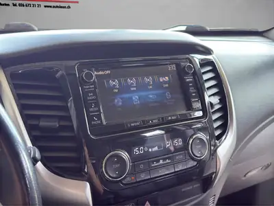 FIAT Fullback LX 2.4 MJ — Pick-up robuste 4WD, diesel économe et sans sinistre — Miniature 19