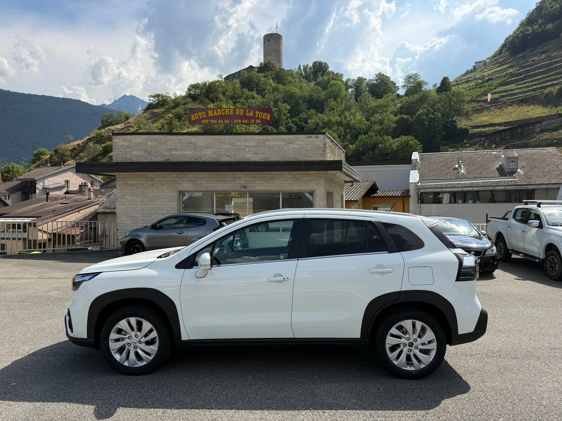 Suzuki S-Cross 1.4T 4x4 — SUV polyvalent hybride essence, neuf de Suisse