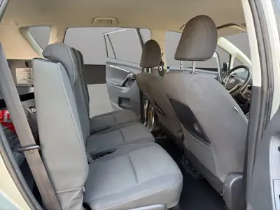 Toyota Verso 1.8 Luna Multidrive S — Monospace 7 places, fiable et équipé — Miniature 18