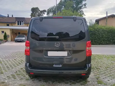 Opel Zafira 2.0 CDTI 177 ch — Monospace spacieux, 8 places et faible kilométrage — arrière