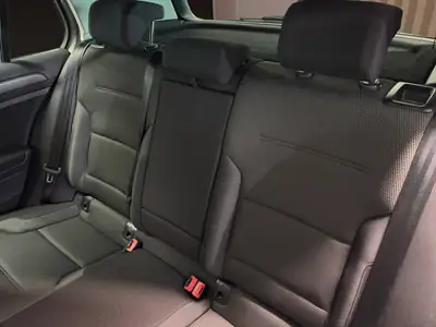 VW Golf 1.0 TSI Comfortline DSG — Compacte citadine efficace, 74000 km seulement — Miniature 10
