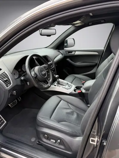 Audi SQ5 3.0 TDI Quattro — SUV premium diesel, 326 PS, équipement Competition complet — Miniature 10