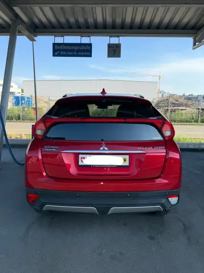 Mitsubishi Eclipse Cross 1.5 T Value — SUV compact 4×4, équipé et affûté — dashboard