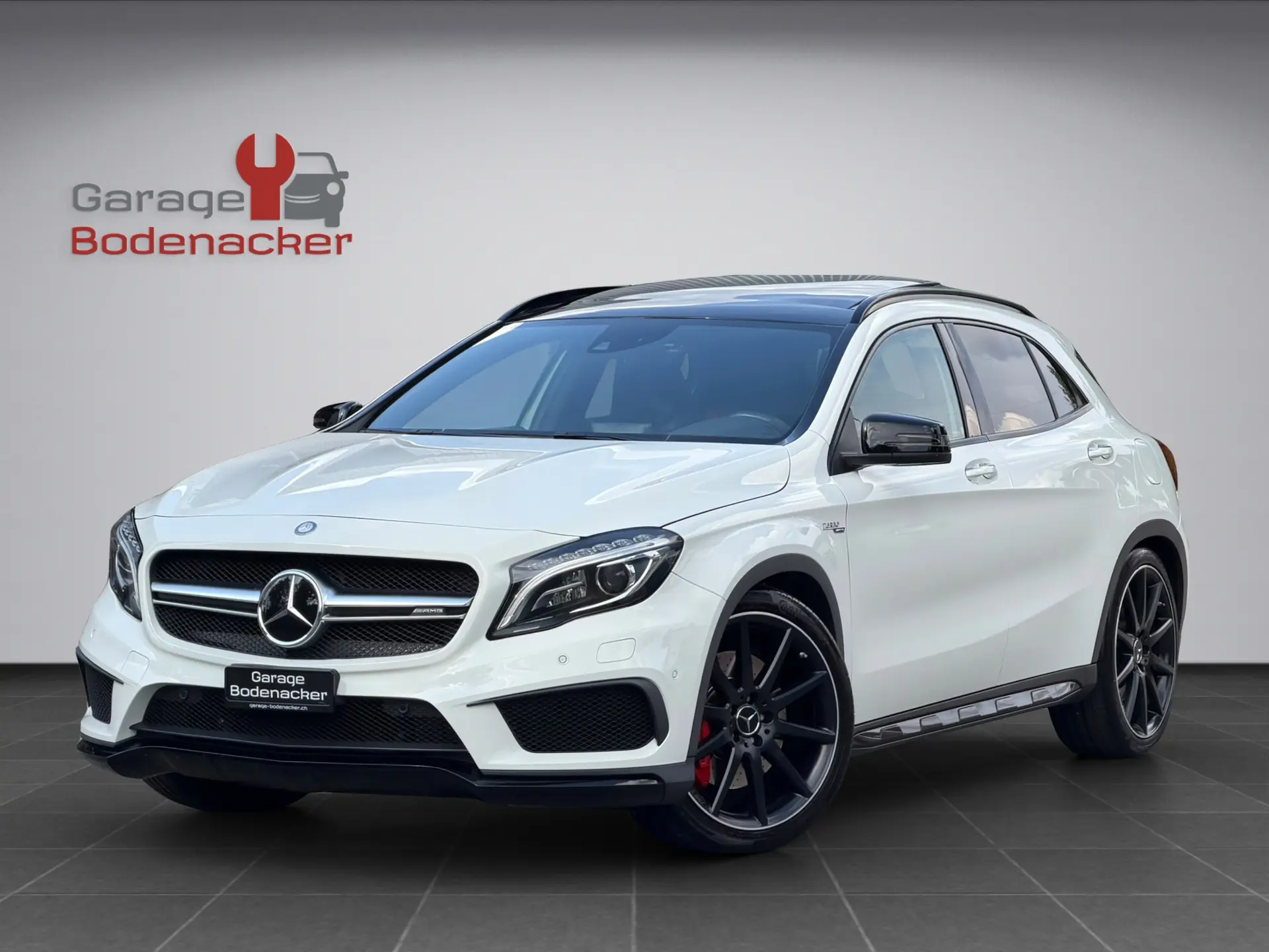 Mercedes-AMG GLA 45 4Matic — SUV haute performance, 360 ch et équipement premium