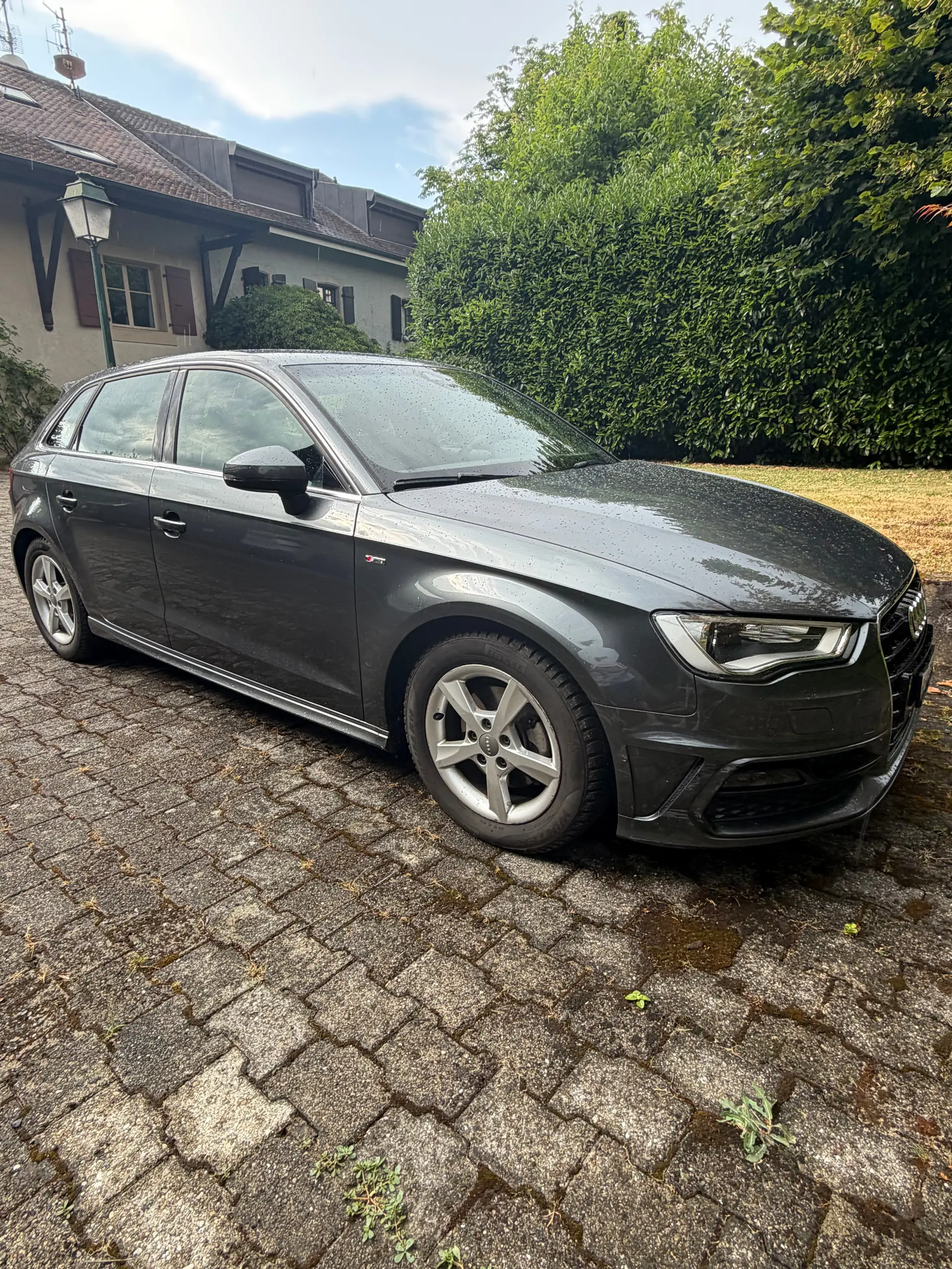 Audi A3 SB Ambition 2015 — Berline compacte fiable, 74'000 km seulement — vista esterna