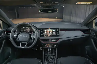 Škoda Scala 1.5 TSI Monte Carlo — Berline dynamique, garantie 5 ans, toit panoramique — Miniatur 15