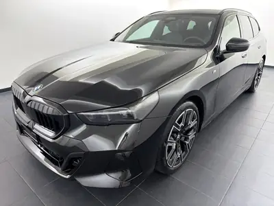 BMW 520d xDrive Touring MSport Pro 2025 — Diesel hybride 48V, 6400 km seulement — vue extérieure