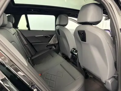 BMW 520d xDrive Touring MSport Pro 2025 — Diesel hybride 48V, 6400 km seulement — Miniature 8