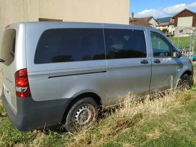 Mercedes-Benz Vito 2.2 CDI BlueT Pro — Utilitaire 8 places fiable et économe — Miniatur 8