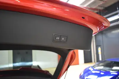 Audi S6 Avant 4.0 TFSI V8 — Break sportif 450 ch, sans accident, 160'000 km — Miniatur 17