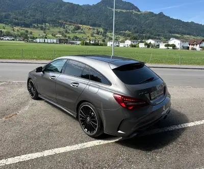 Mercedes-Benz CLA 45 AMG 4matic+ — Berline sportive 387 ch, seulement 34'000 km — Miniature 7