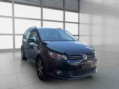 VW Touran CrossTouran 1.4 TSI — Monospace familial polyvalent, entretien récent — arrière